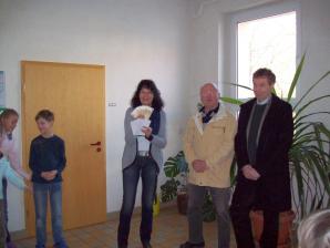 2015_Spenden&uuml;bergabe